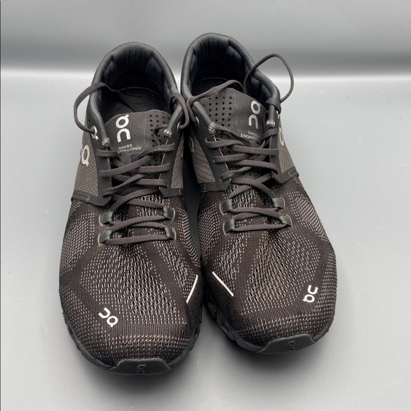 On Men's Cloud 5 Sneakers - Picture 2 of 6